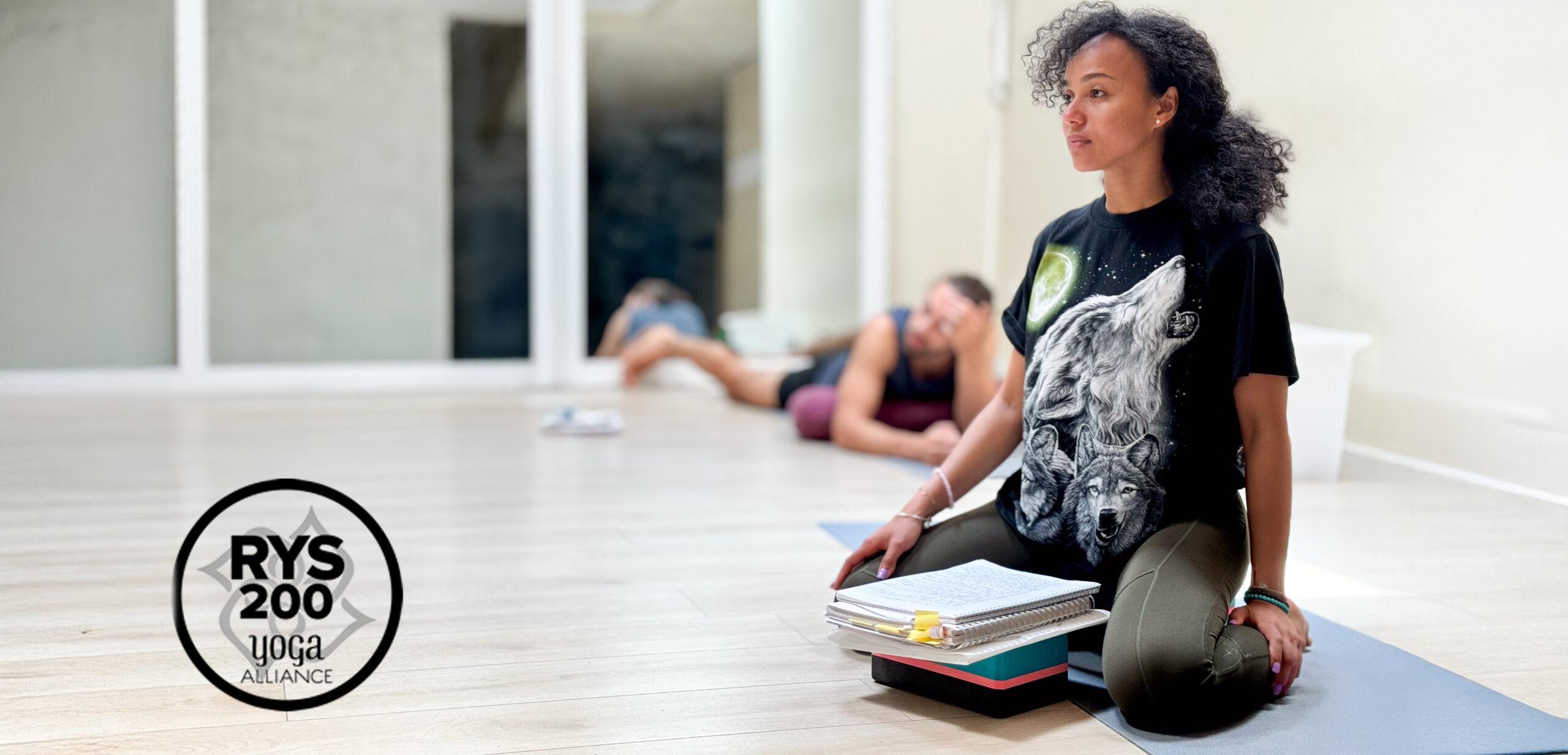 Formation de Professeur de Yoga 200h (Yoga Alliance)