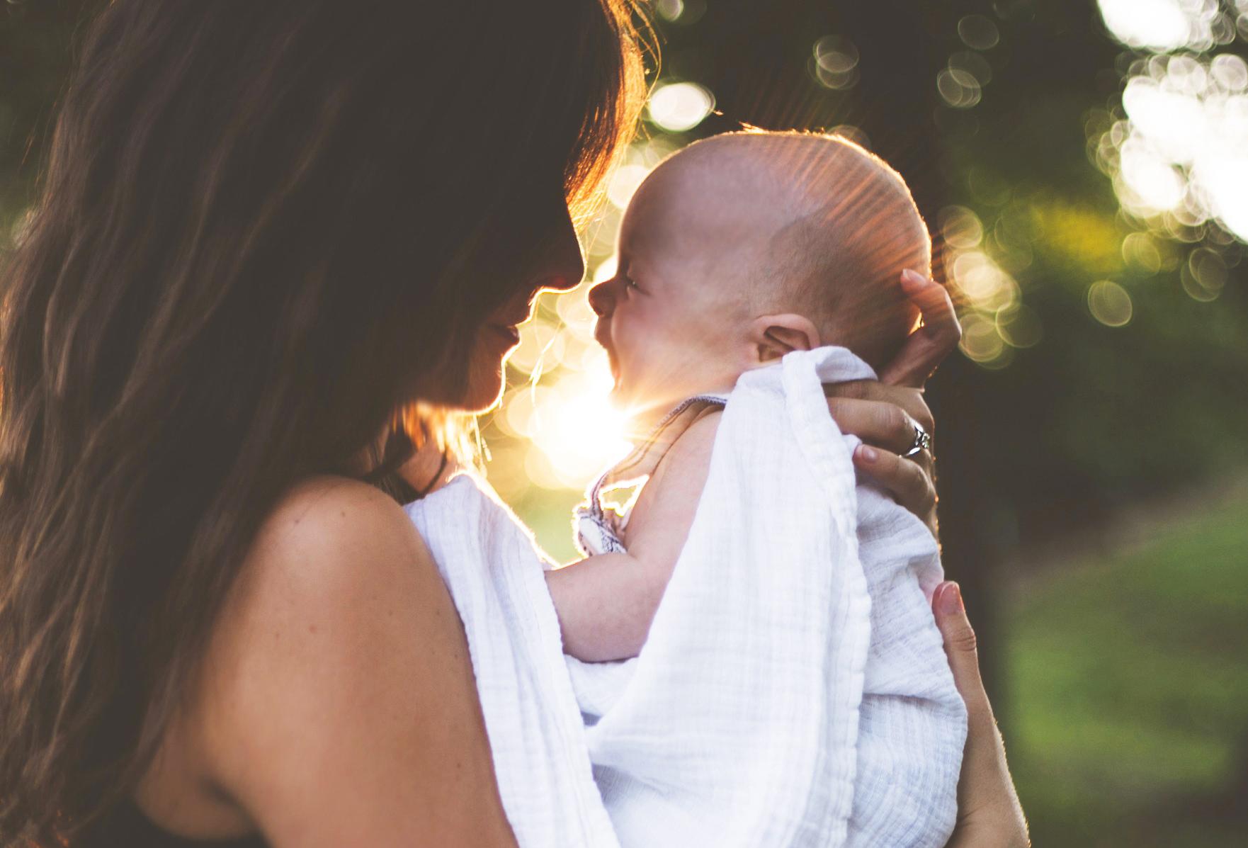 Formation Doula — devenir accompagnante périnatale