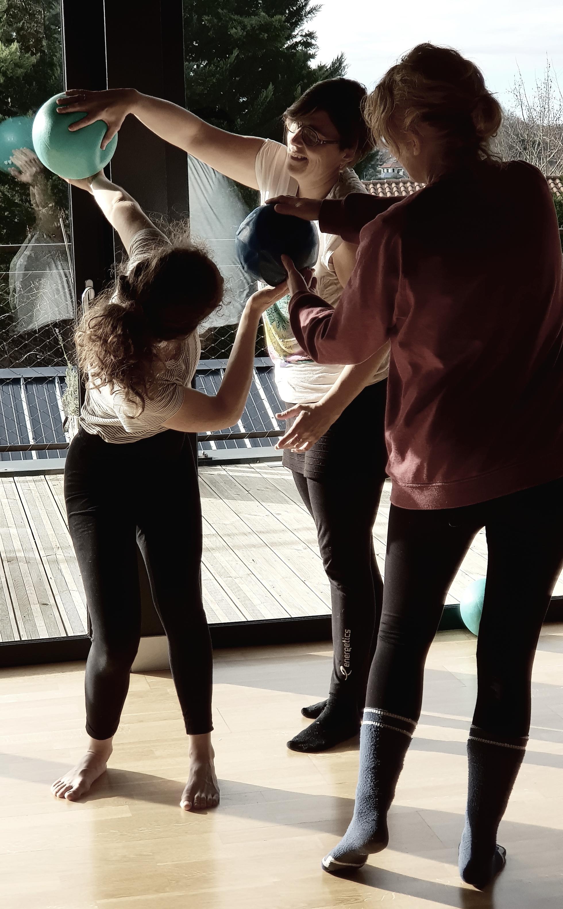 Concevoir et animer un atelier de médiation corporelle par la danse thérapie