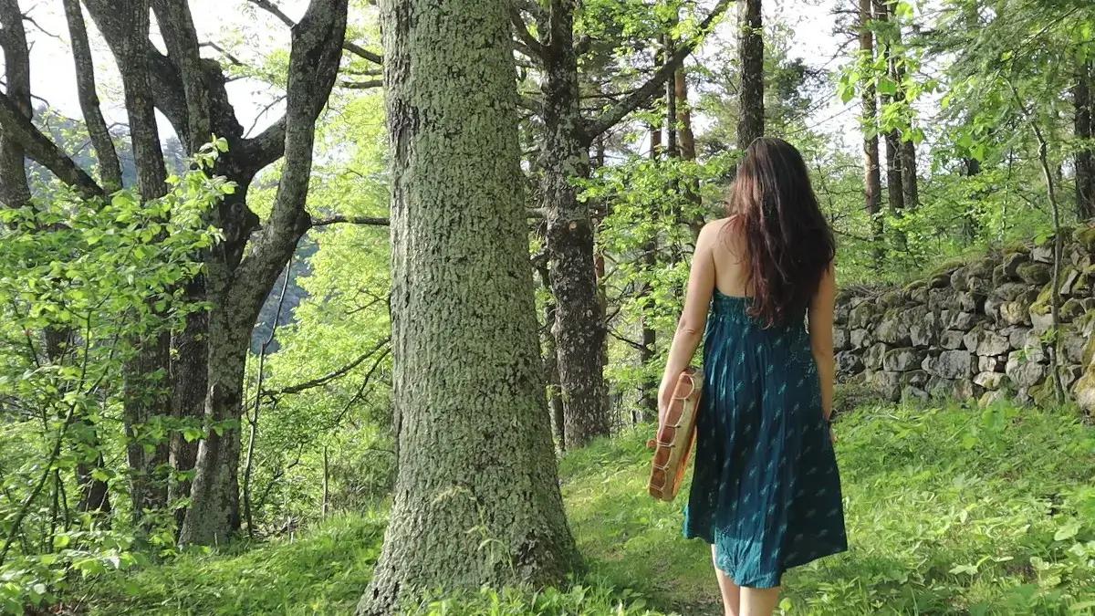 Femme Tantrique — Sexualité Sacrée & Œuf de Yoni