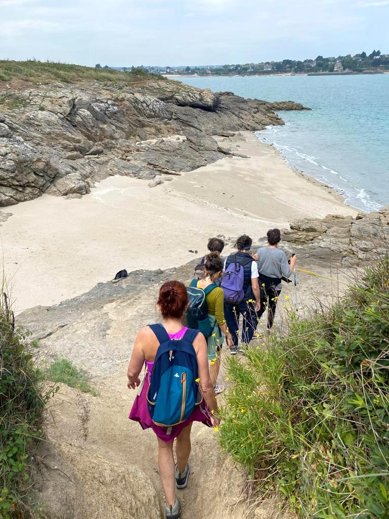 Jeûne et randonnée à Boem (Bretagne) - session yoga